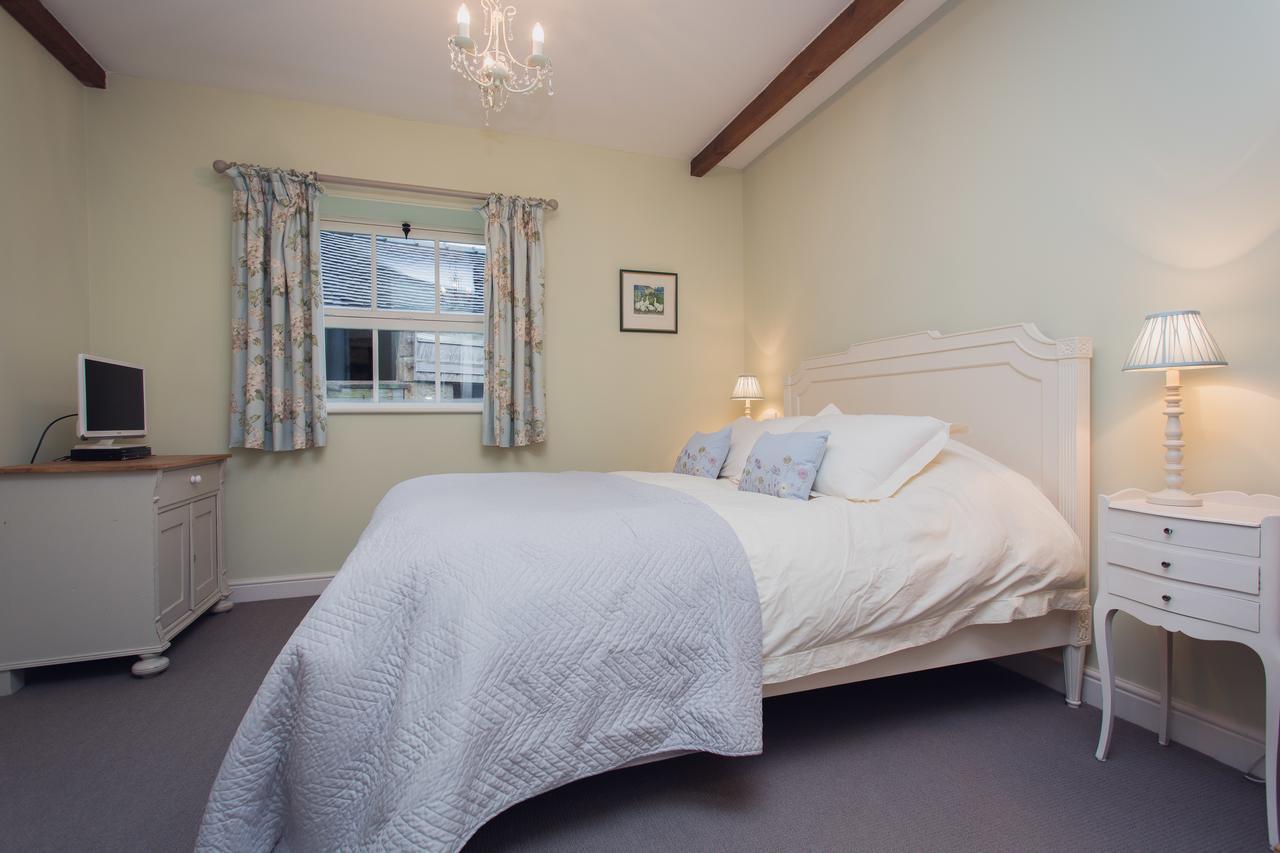 Dale End House Bed & Breakfast Elton  Exterior photo